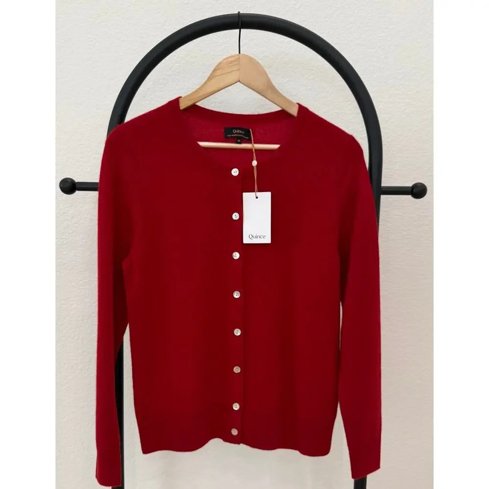 Quince NEW Mongolian Cashmere Cardigan Sweater Varsity Red, Medium - Picture 2 of 5